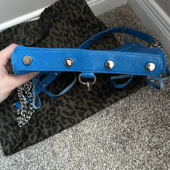 Rebecca Minkoff Mini Mac electric blue snakeskin print - Picture 3 of 5